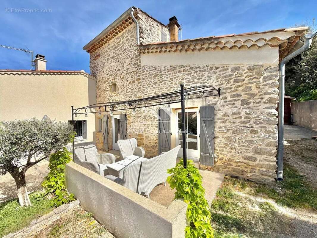 Maison à SAINT-PRIVAT-DES-VIEUX