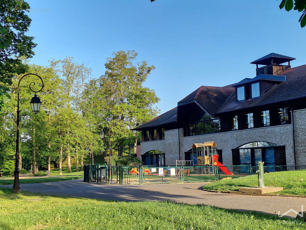 Appartement à ETIOLLES