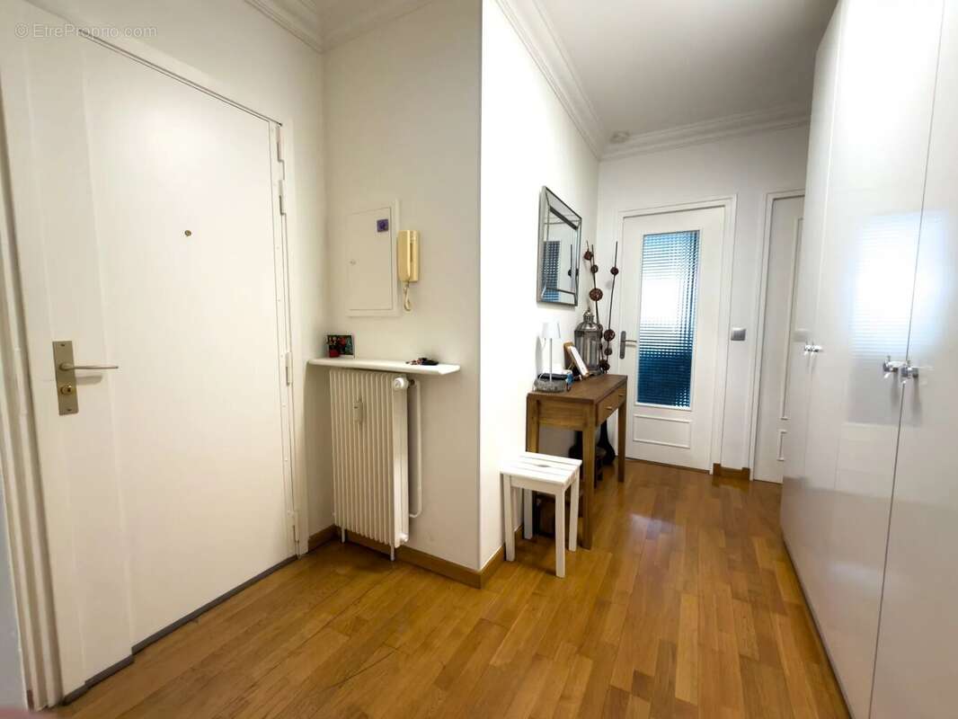 Appartement à LE RAINCY