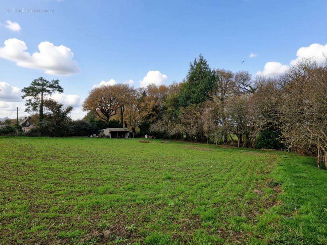 Maison à MAEL-CARHAIX