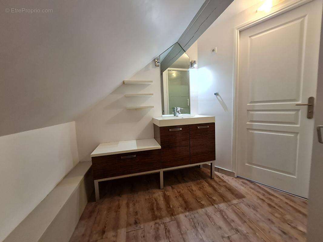 Maison à SAINT-OUEN-L&#039;AUMONE