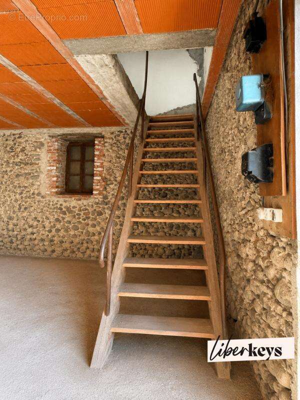 Grange toiture neuve - photo 3