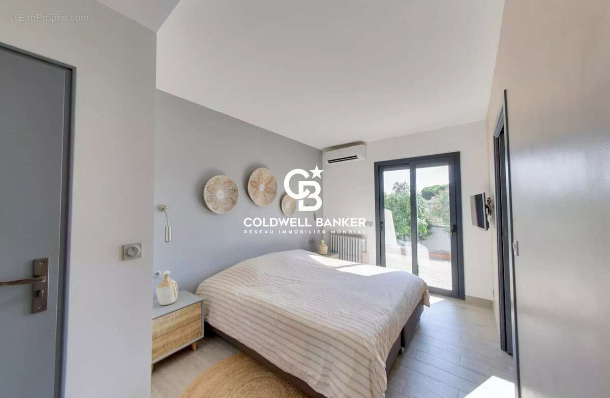 Maison à SAINT-CYPRIEN