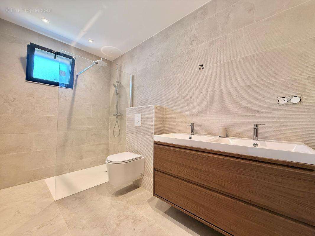 Maison neuve À Vendre 122m² habitable plain pied 3 chambres - photo 15