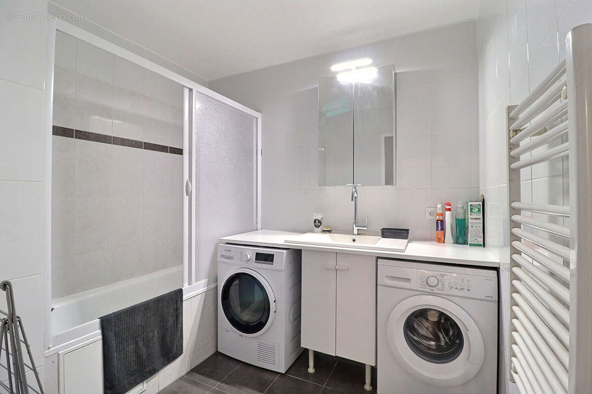 Appartement à SAINT-DENIS