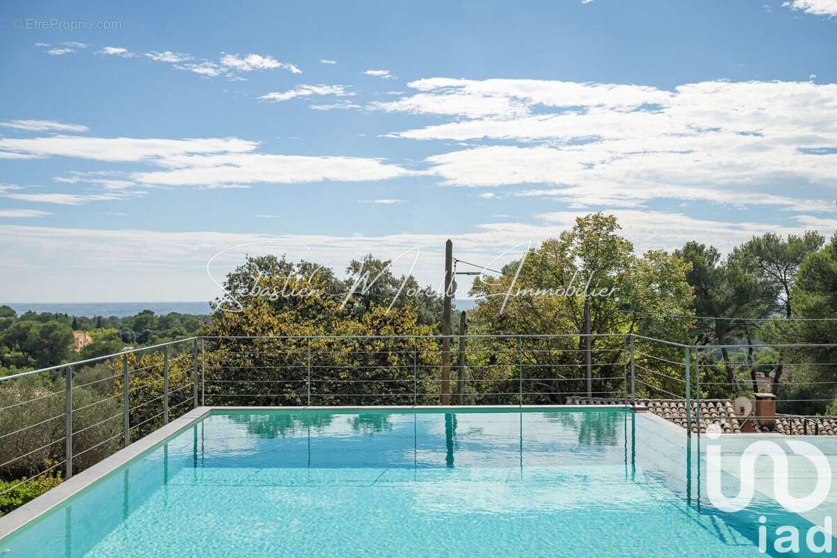 Photo 3 - Maison à NIMES