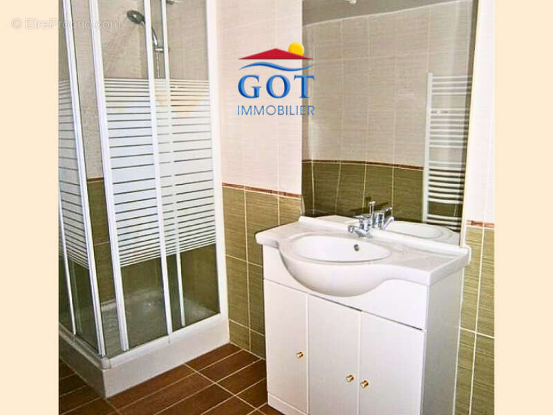 Appartement à SAINT-LAURENT-DE-LA-SALANQUE