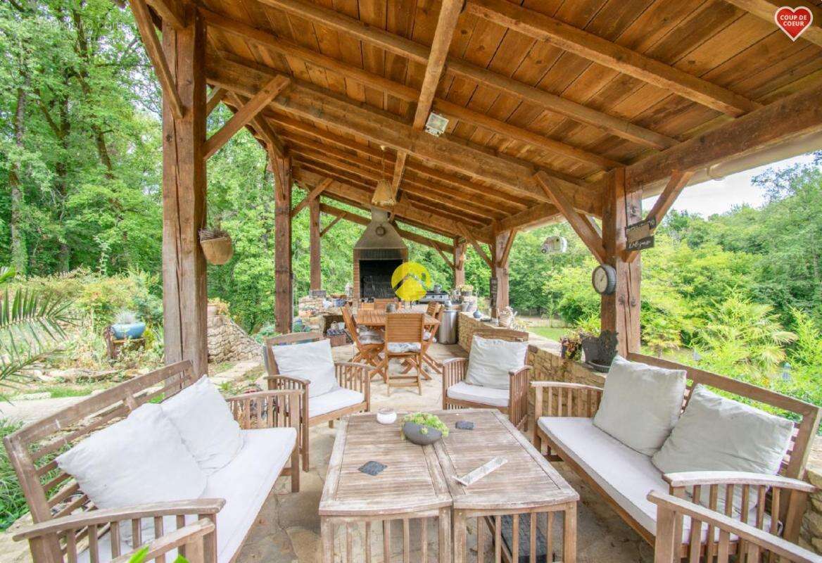 Maison à LE BUISSON-DE-CADOUIN