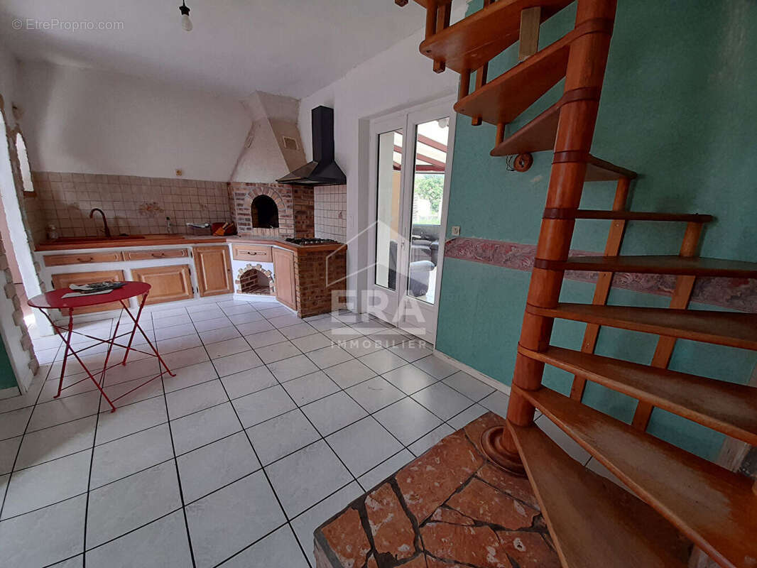 Maison à CHAUNY