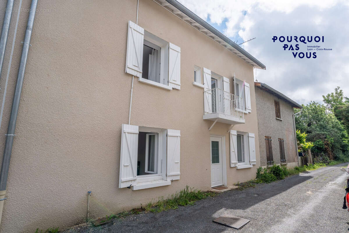 Maison 96 m² à Caluire-Et-Cuire  - photo 2