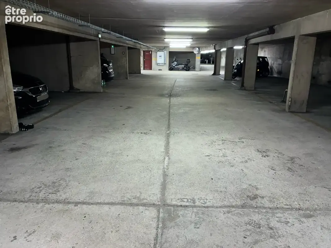 Parking à vendre à Levallois-Perret (92300) - photo 2