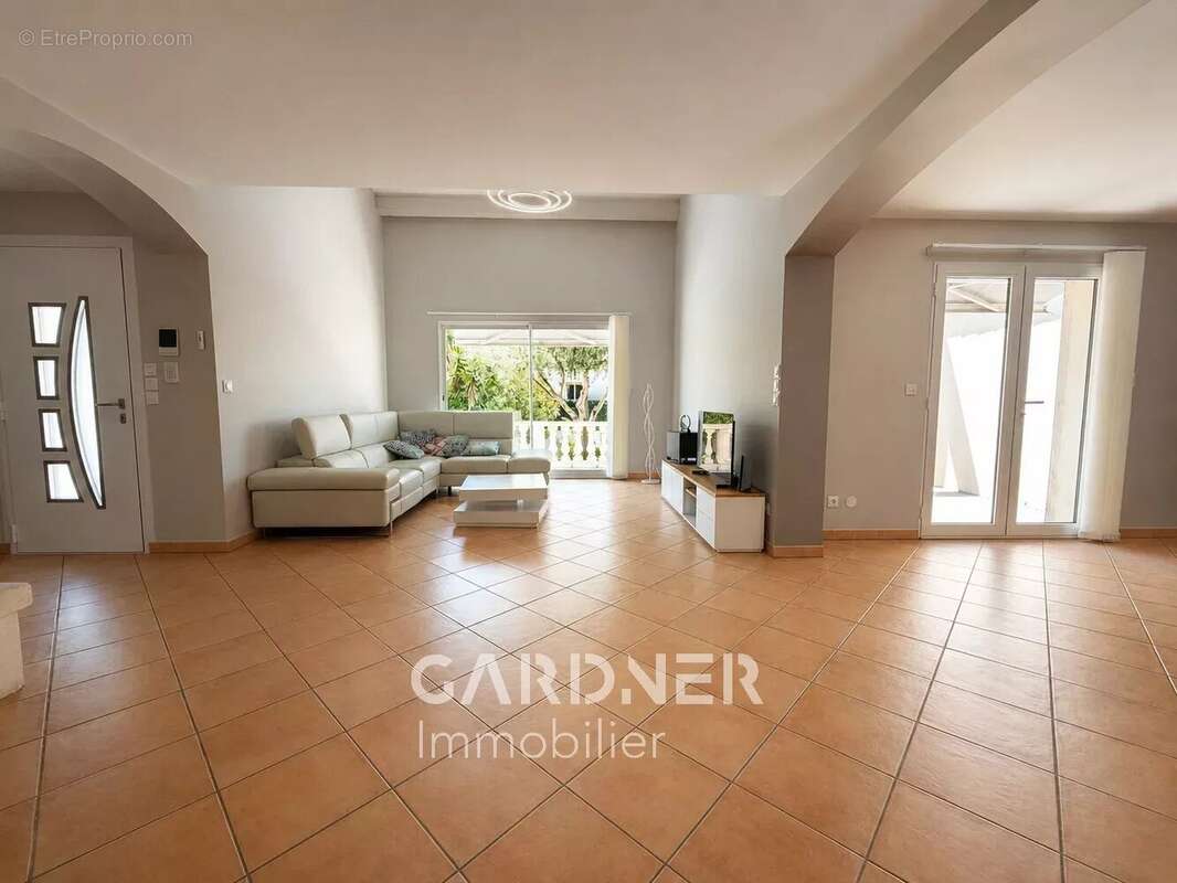 Maison à MARSEILLE-11E