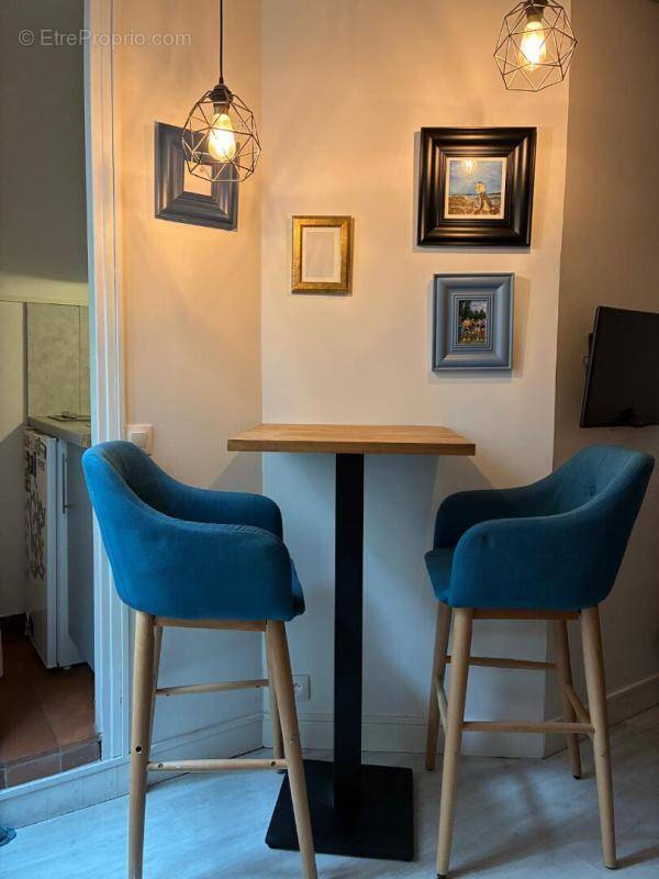 Appartement à PARIS-7E