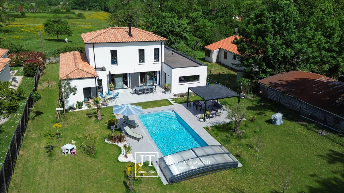 Maison à BREUILLET