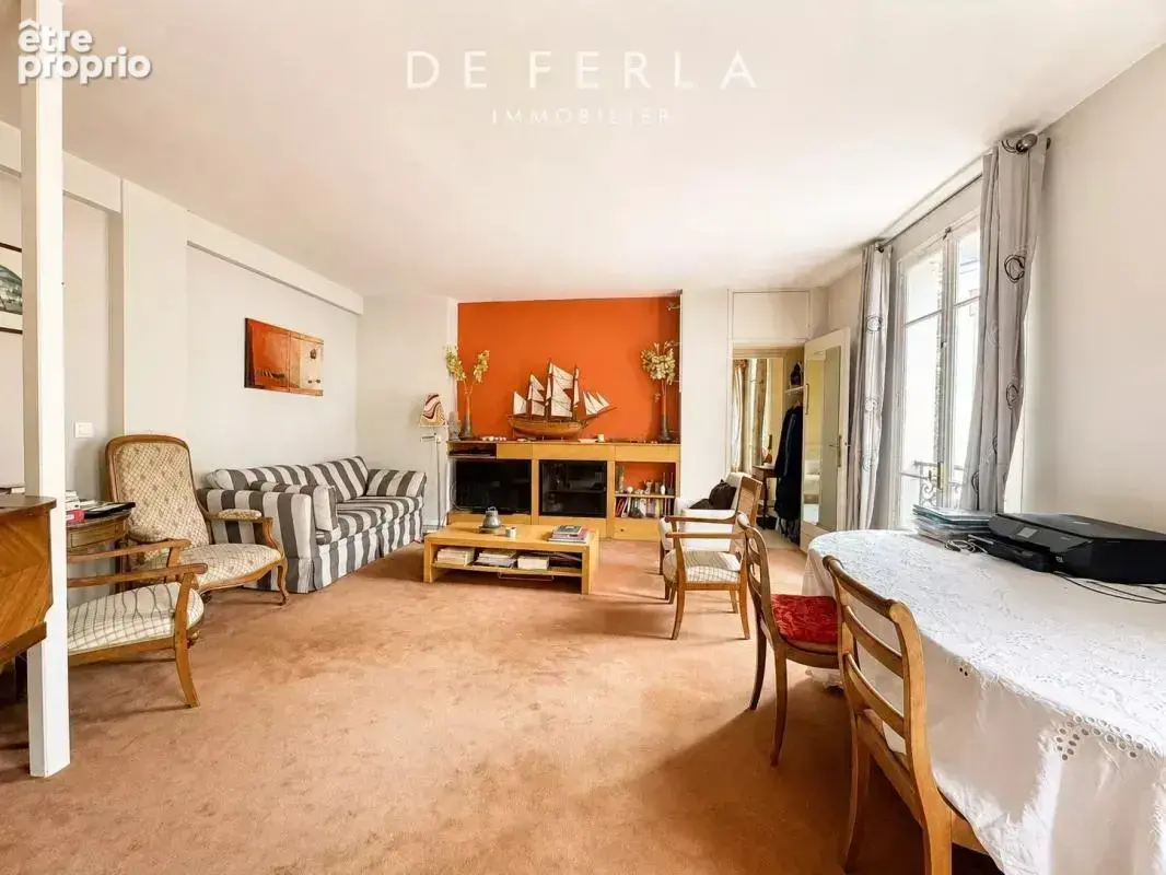 MONTPARNASSE/GAÎTÉ : Duplex en dernier étage avec terrasse, Paris 14e - photo 2