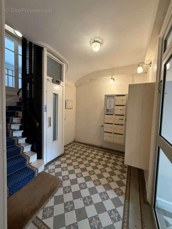 Appartement à PARIS-5E