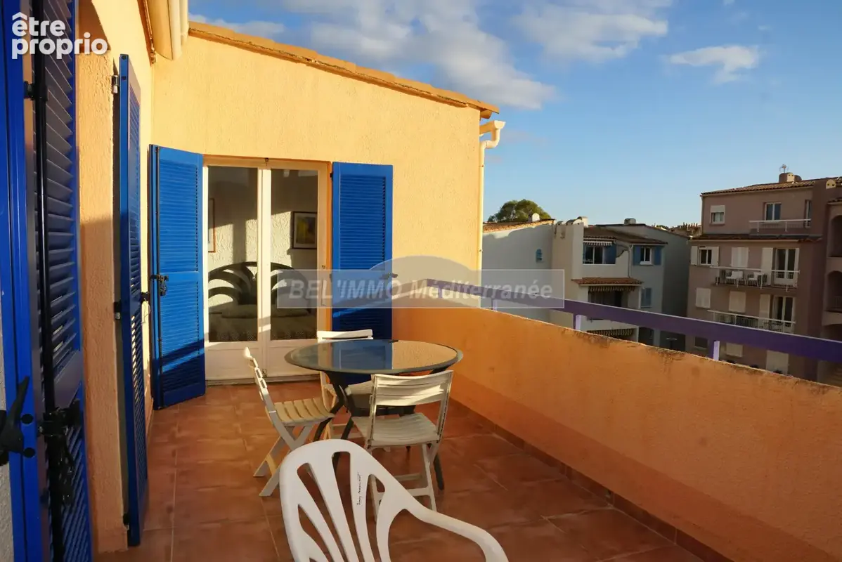 Dernier étage ! F3, Terrasses 30 m2 et Garage. Petite Vue Mer - photo 10
