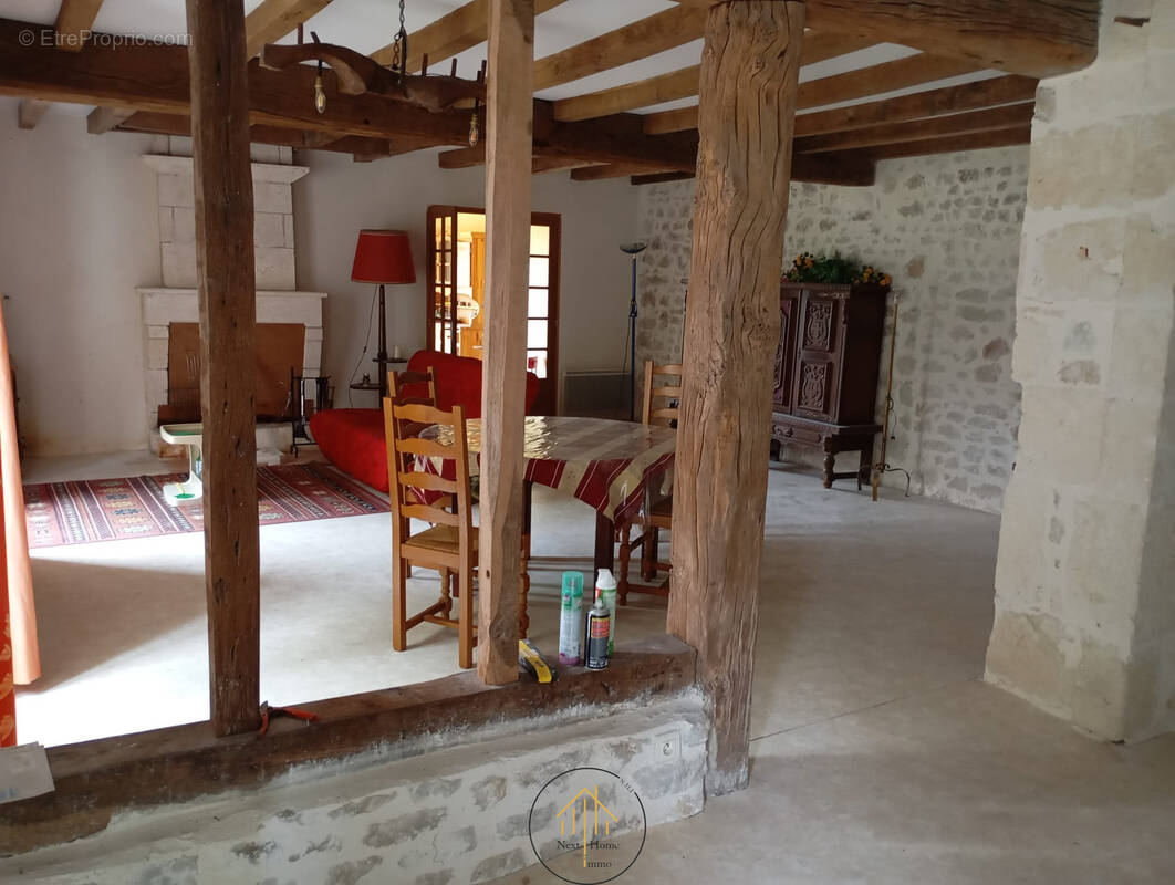 Maison à BROSSAC