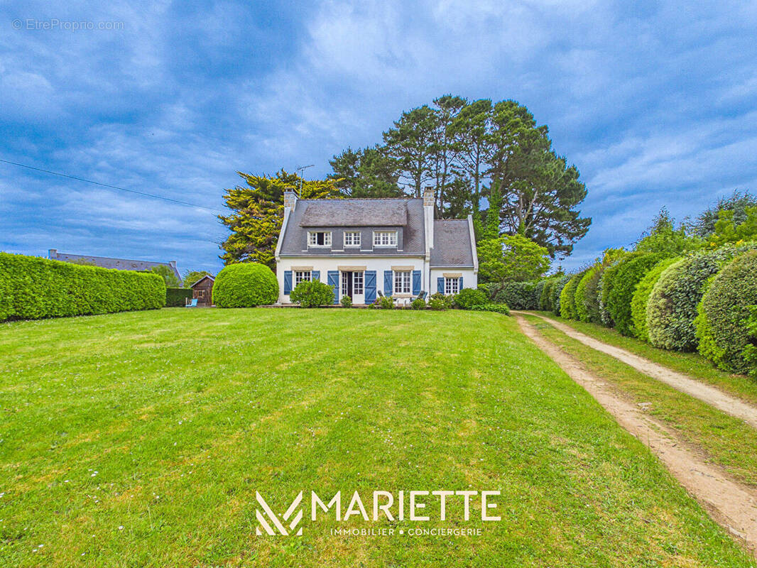 Maison à NEVEZ