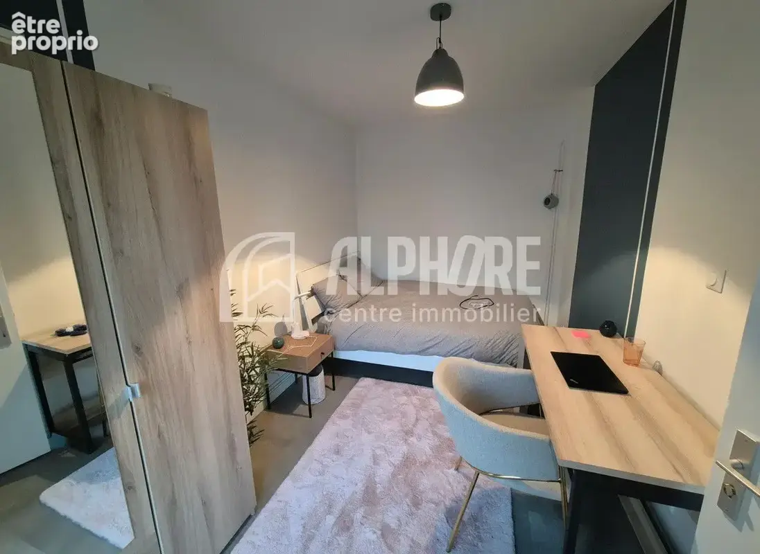 Appartement T4 avec 3 chambres, balcons et cave ? La Roche-sur-Yon Pentagone - photo 4