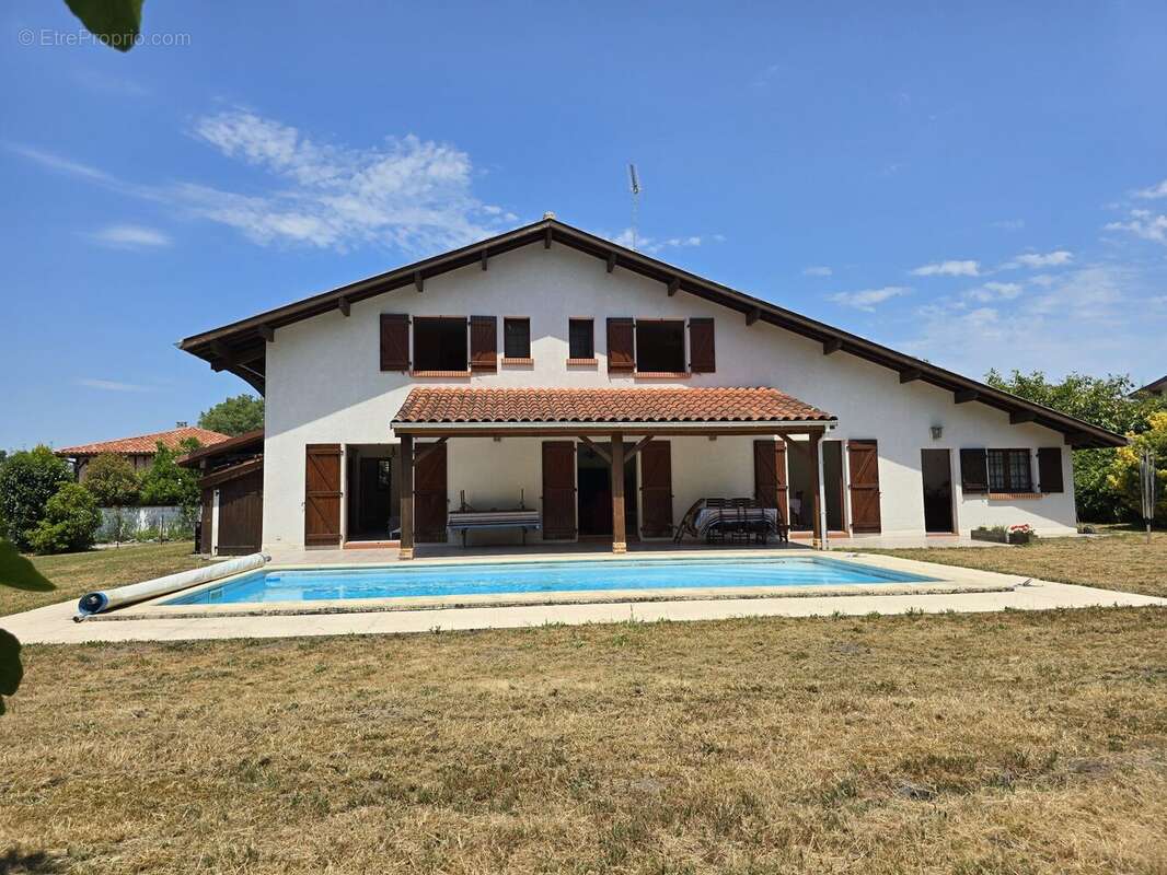 Maison 170 m² à Leon  - photo 7