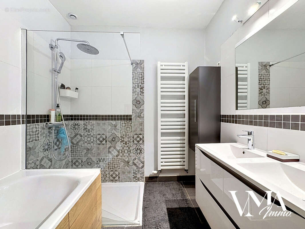 Maison à CHAZAY-D'AZERGUES