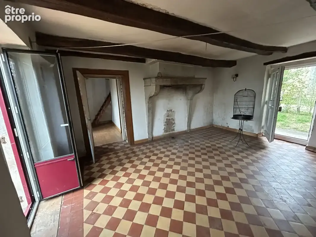 Maison à rénover dans hameau paisible des Combes - photo 5