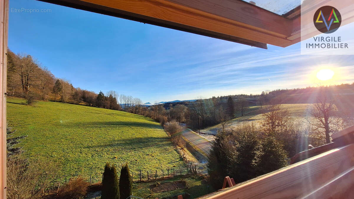 Appartement à REMORAY-BOUJEONS