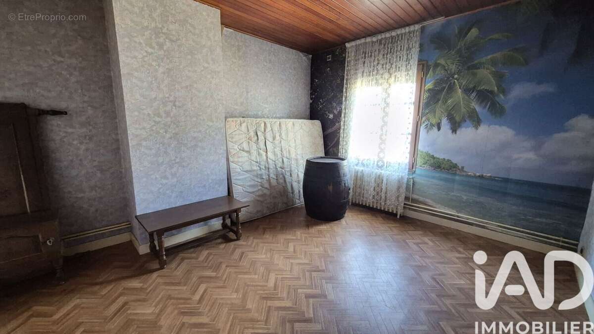 Photo 9 - Maison à CASTILLON-LA-BATAILLE