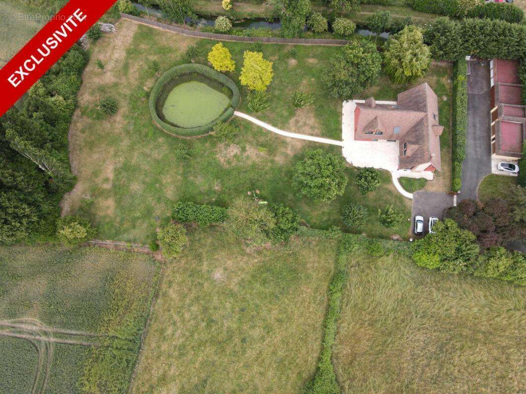 Maison à PACY-SUR-EURE