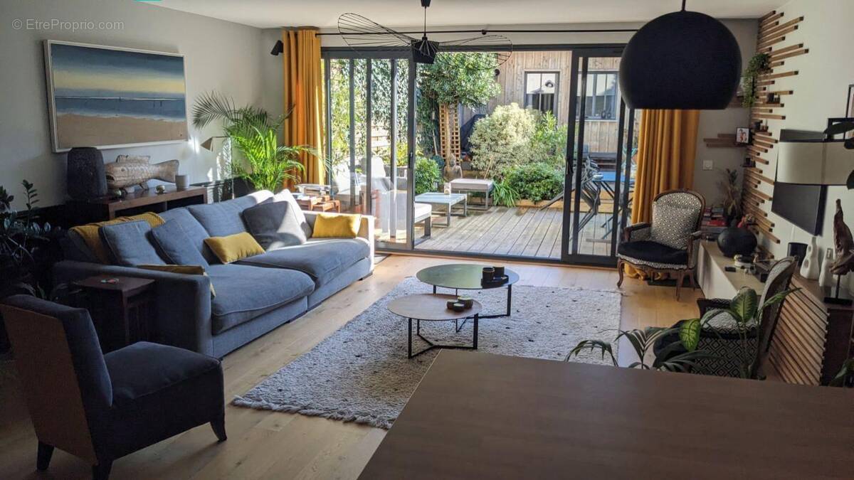 Maison à BORDEAUX