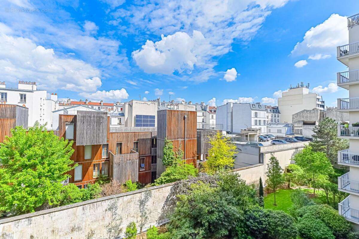 Appartement à PARIS-18E