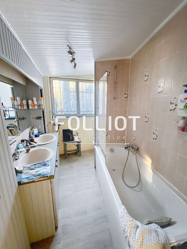 Appartement à COUTANCES