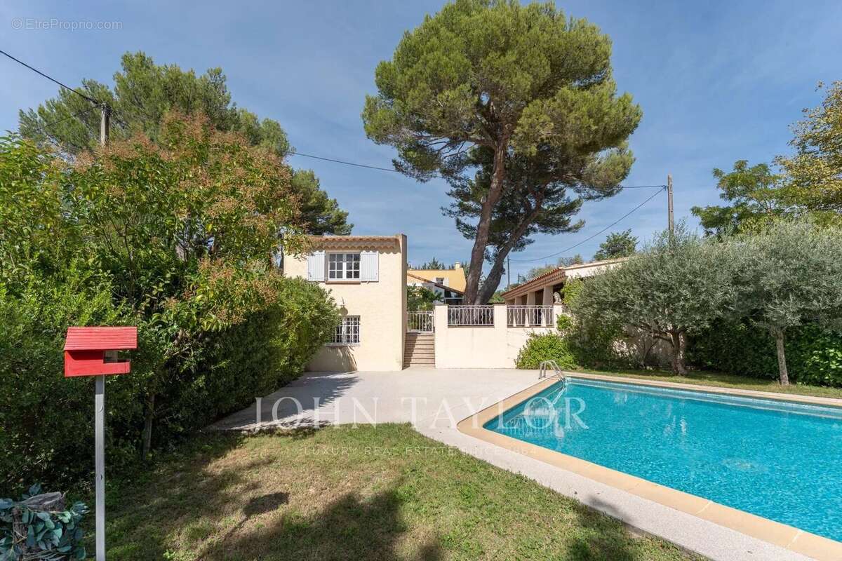 Maison à AIX-EN-PROVENCE