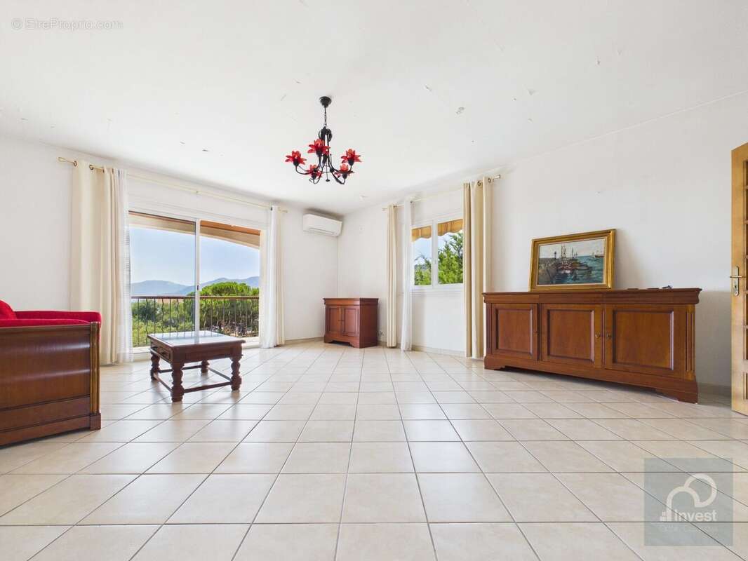 Maison 140 m² à Ajaccio  - photo 3