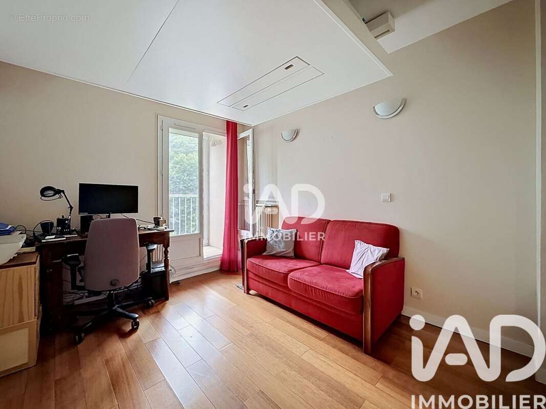 Photo 7 - Appartement à SAINT-CYR-L'ECOLE