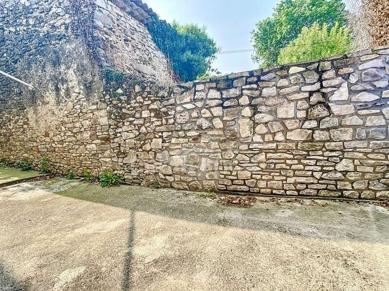 Dpt Drôme (26), à vendre proche de LA TOUCHE maison en pierre P5 mitoyenne, d'environ 110 m² habitables avec cour - photo 14