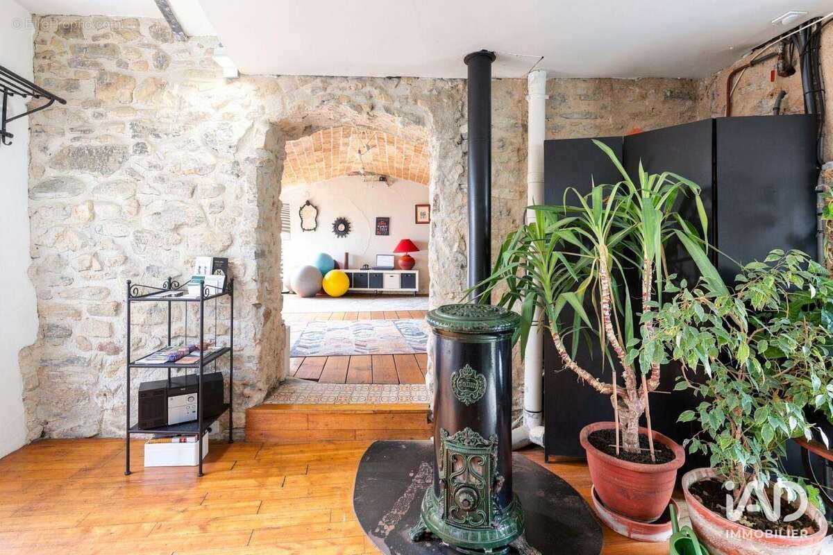 Photo 9 - Maison à SAINT-MARTIN-DE-LA-BRASQUE