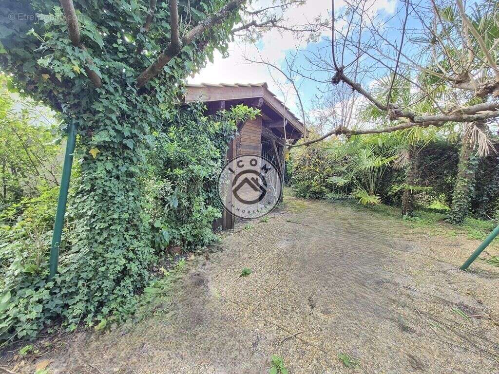 Maison à fort potentiel , quartier recherché  Mont-de-Marsan - photo 15