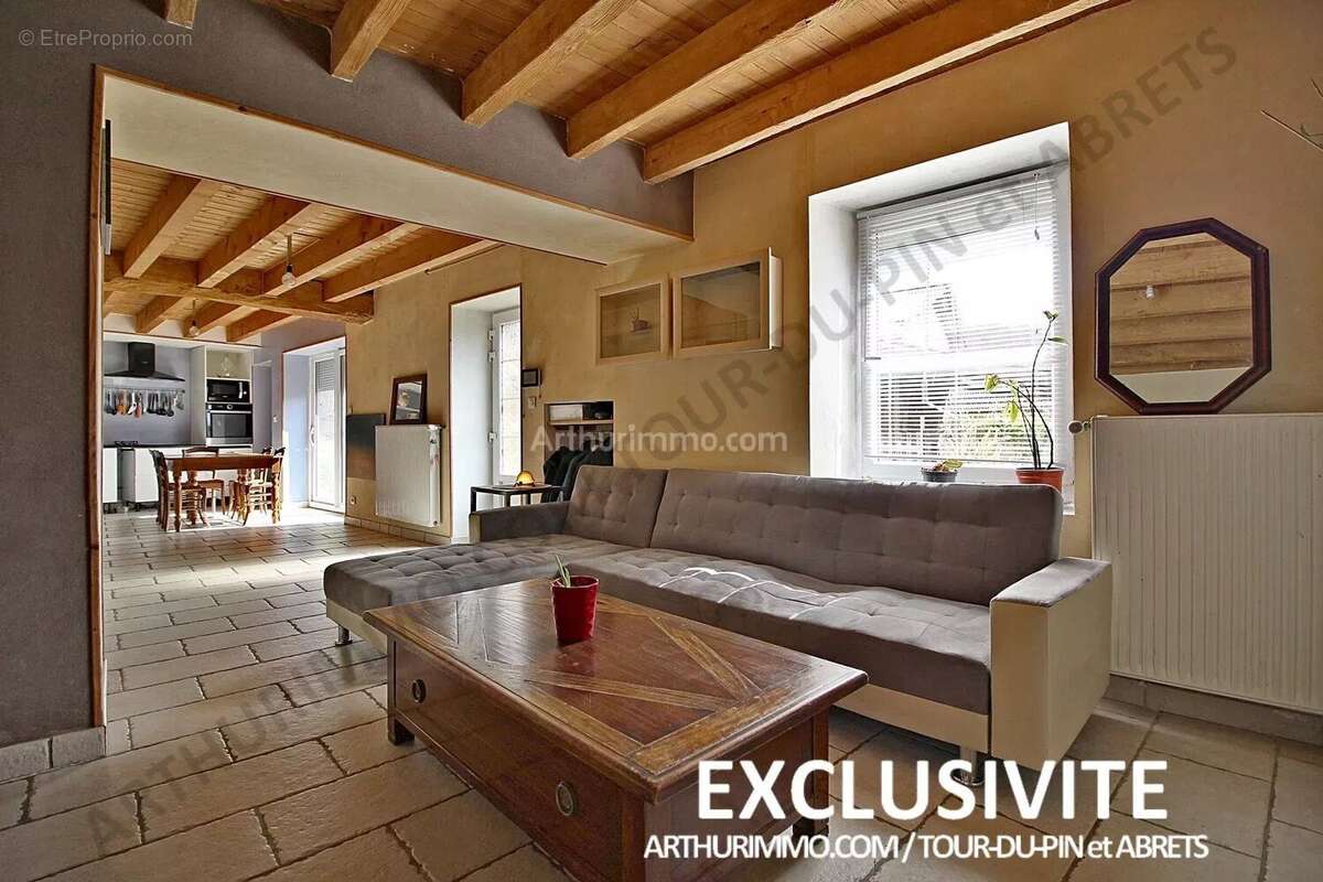 Vente Maison Montcarra(38890) 264 000ï¿œ - photo 5