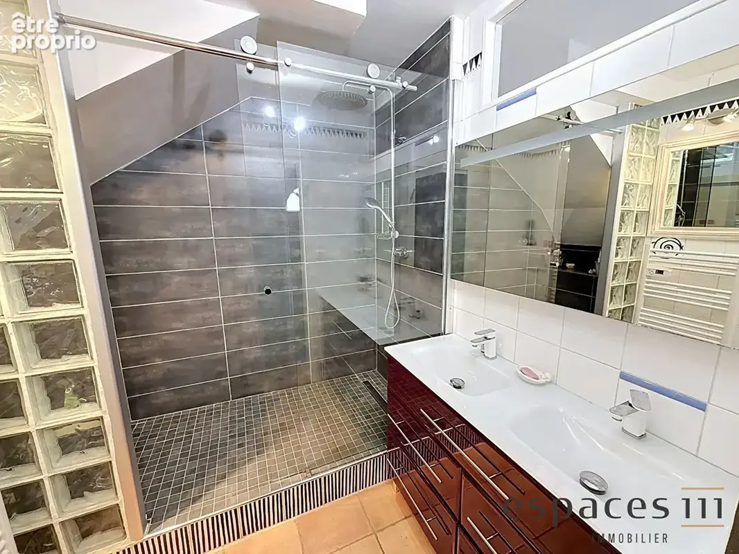 Maison  6 pièces - DPE A - Pompe à chaleur - Chambre + salle d'eau en RDC - photo 7
