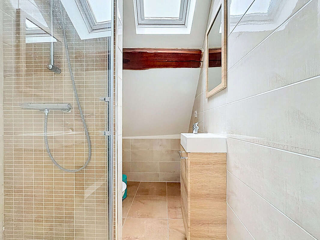 Maison à FRESNAY-LE-GILMERT