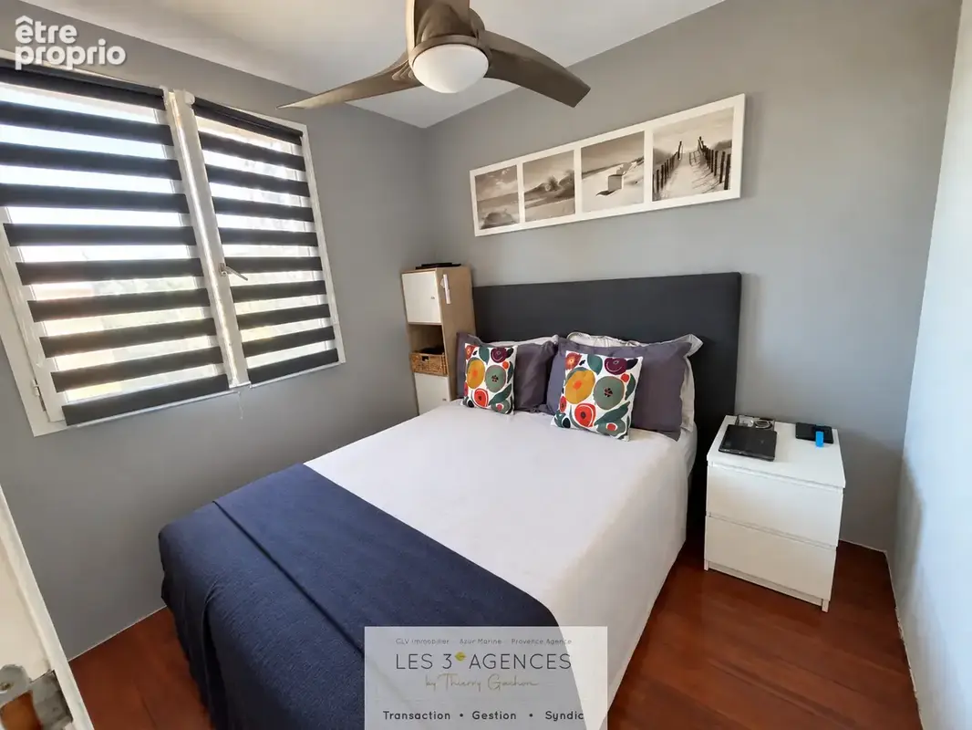 Port Cogolin   Appartement rénové de 53 m2 avec vue marina, grande terrasse et garage - photo 7