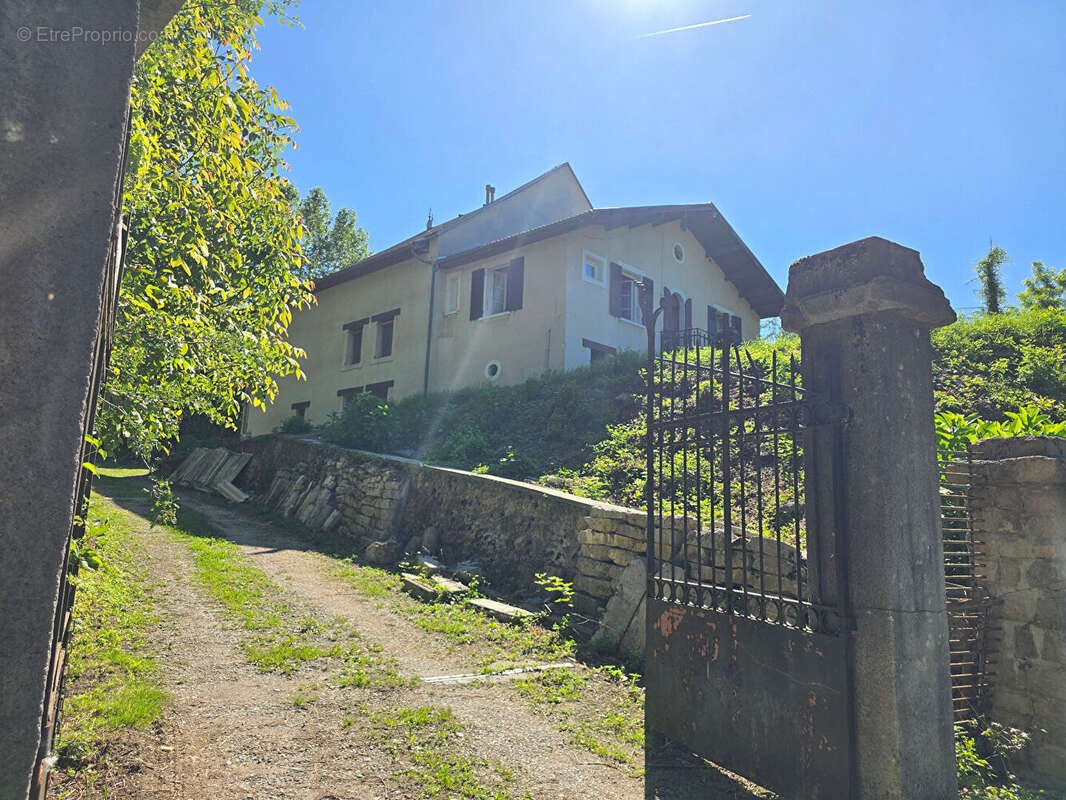 Maison à VIZILLE