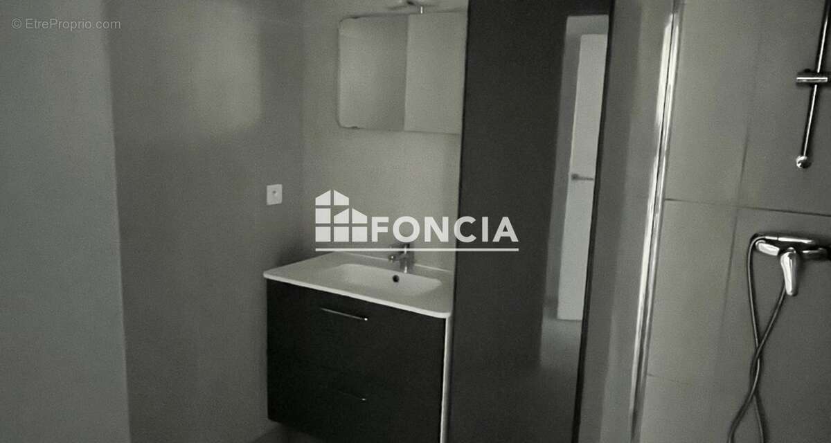 Appartement à LE PONTET