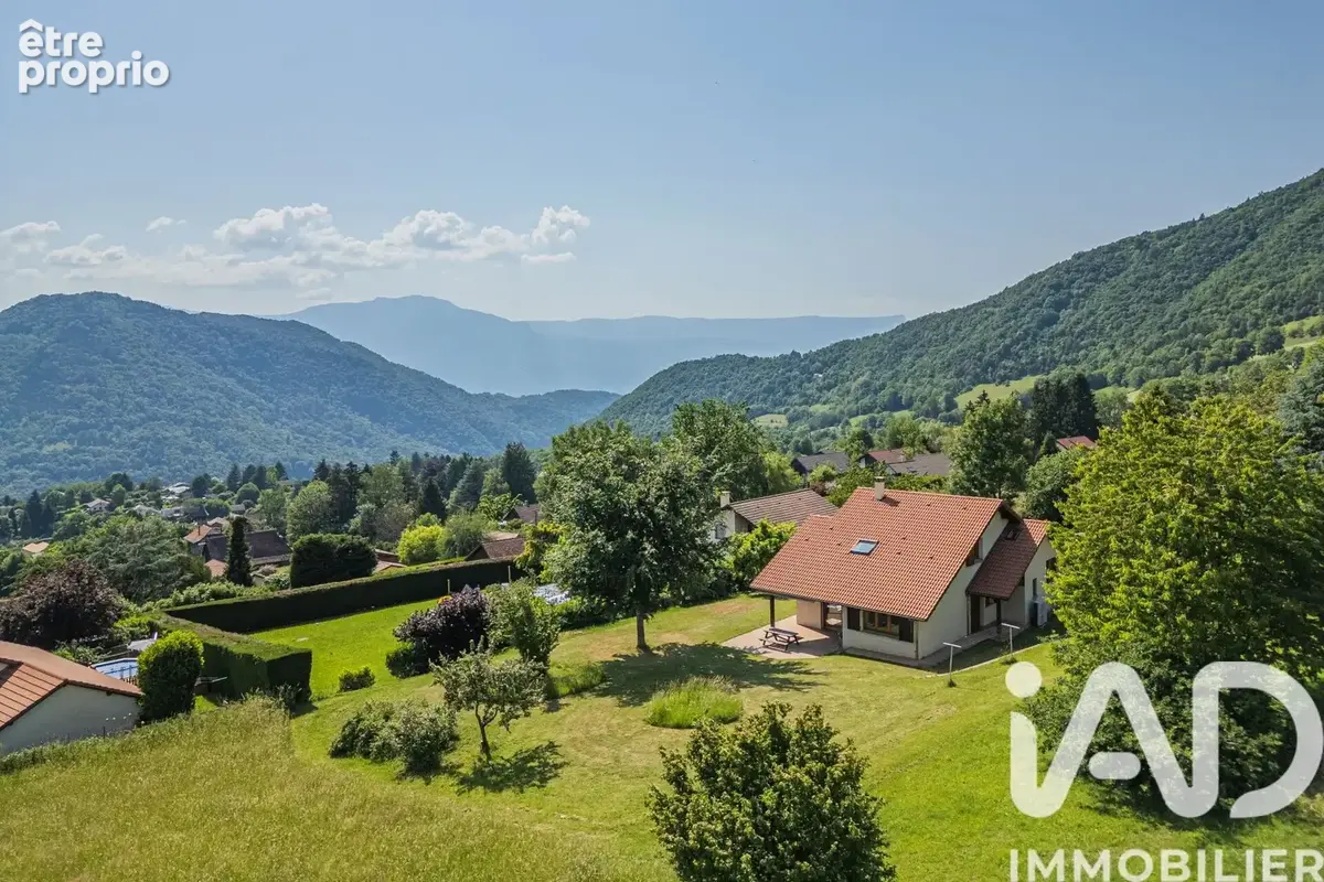 Photo 1 - Maison à SAINT-MARTIN-D'URIAGE