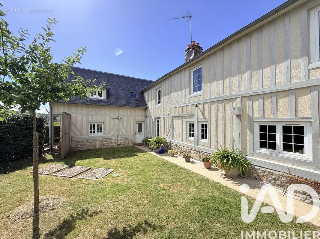 Photo 1 - Maison à PONT-L'EVEQUE