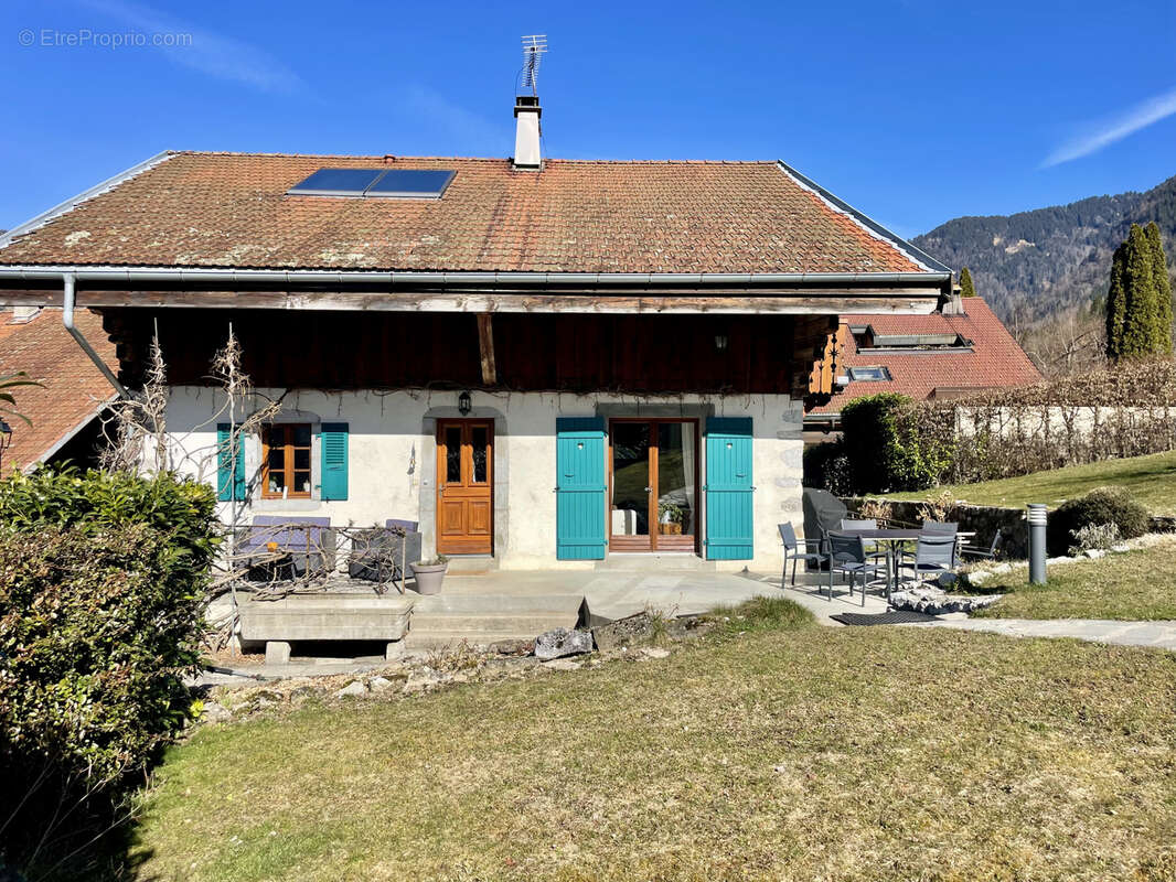 Maison à LE PETIT-BORNAND-LES-GLIERES