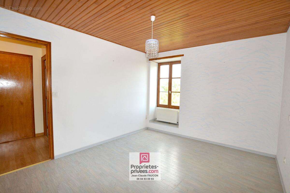 Maison à SAINT-MICHEL-EN-L&#039;HERM