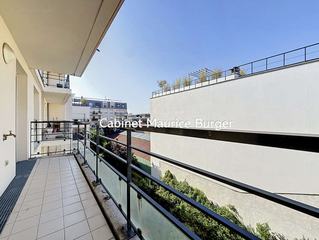 Très beau 2 pièces de 43m2 avec balcon - photo 6